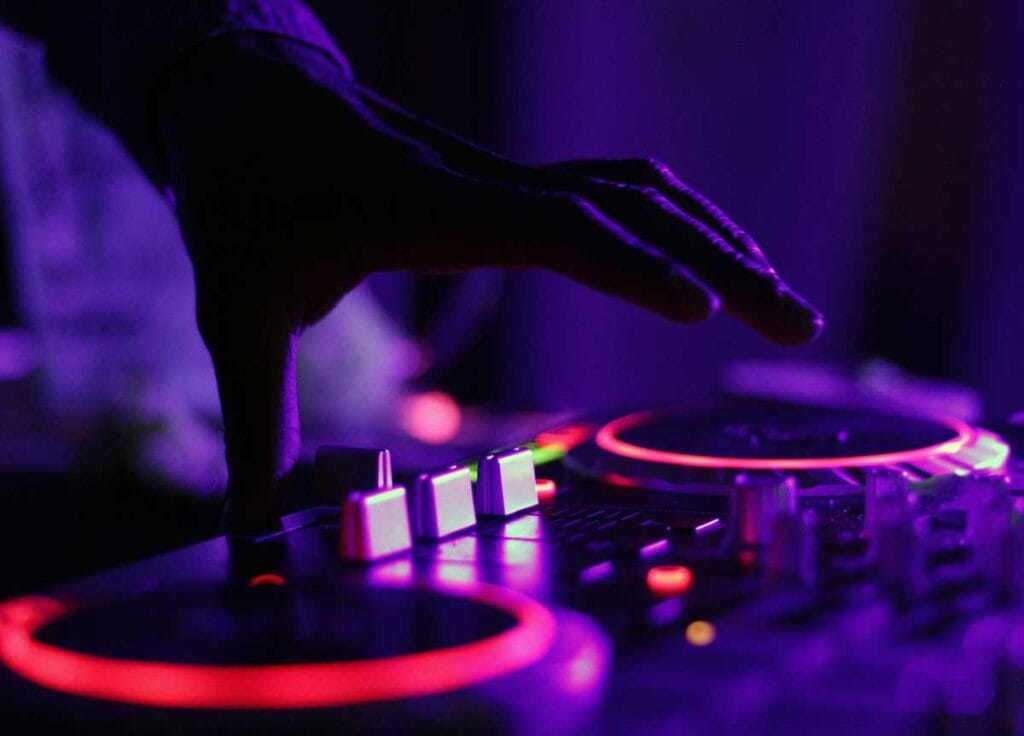 Música sin derechos de autor para descargar gratis.