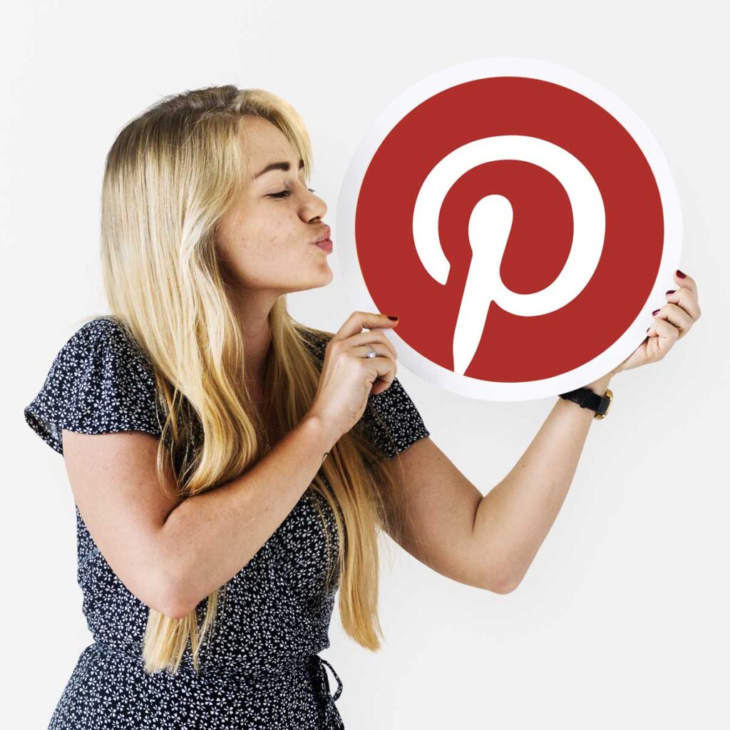 Vender productos y servicios en Pinterest puede ser una manera útil de captar nuevos clientes para tu negocio.