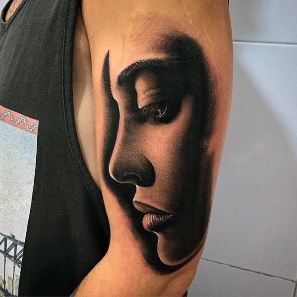 Tatuaje para hombre de retrato